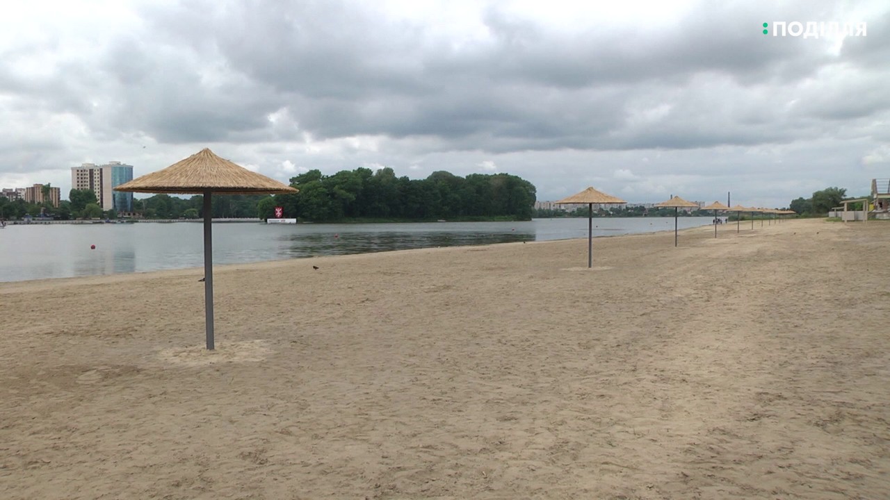 На 14-ти пляжах Хмельницької області вода придатна для купання