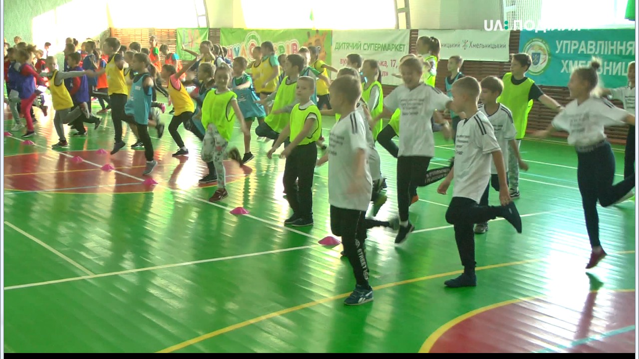 Учні з усіх шкіл Хмельницького сьогодні брали участь у крутих іграх